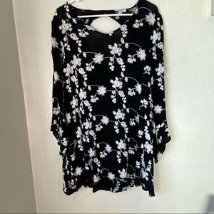 Umgee Black and White Floral Dress